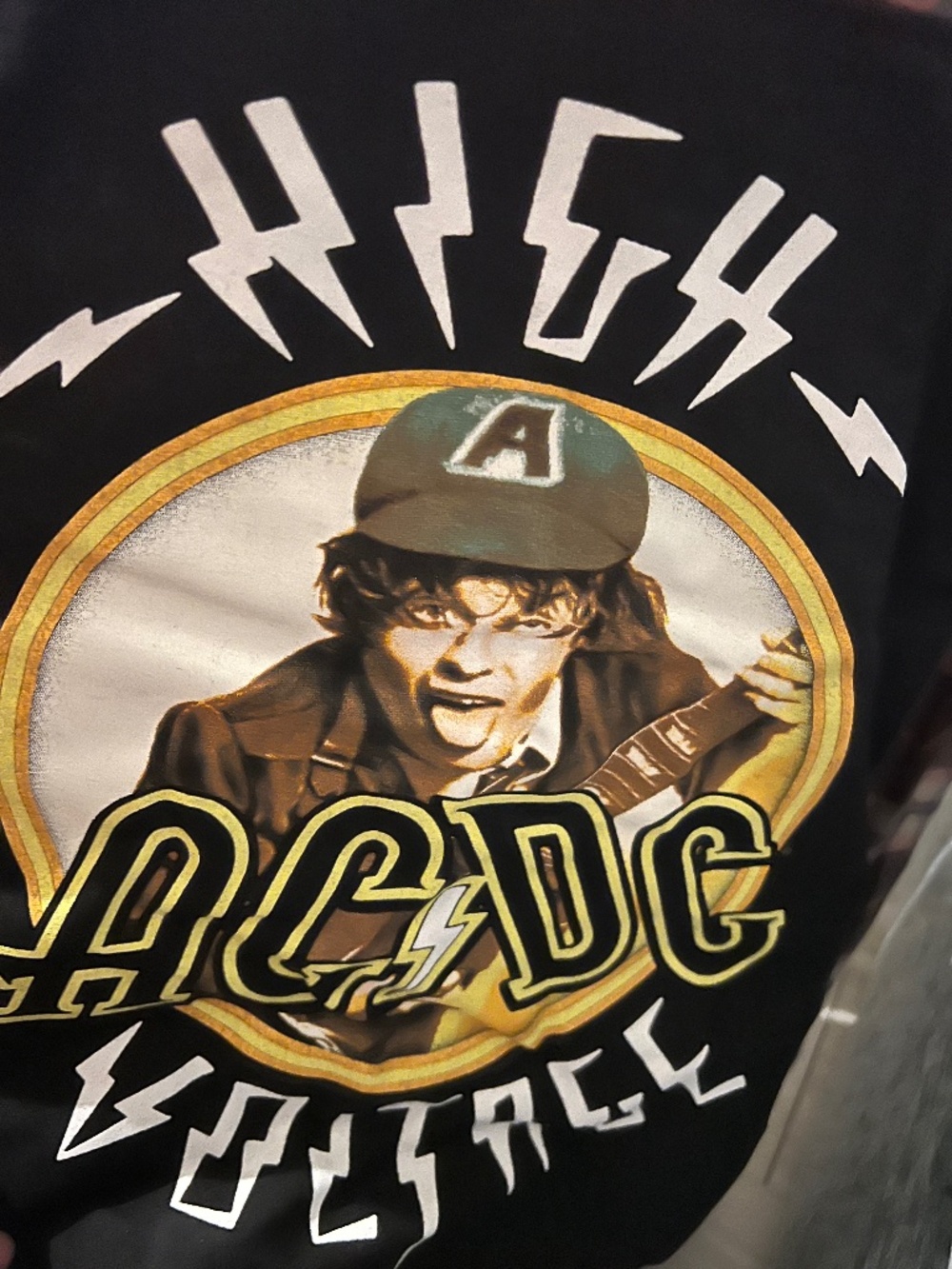 AC/DC flannel in burgundy, silver, blue and orange size M